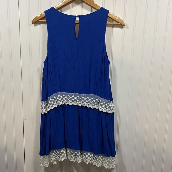 Entro royal blue sleeveless tunic top - Picture 4 of 4